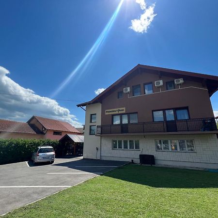 Prenociste-Sobe-Rooms-Aman Bihać Exterior foto