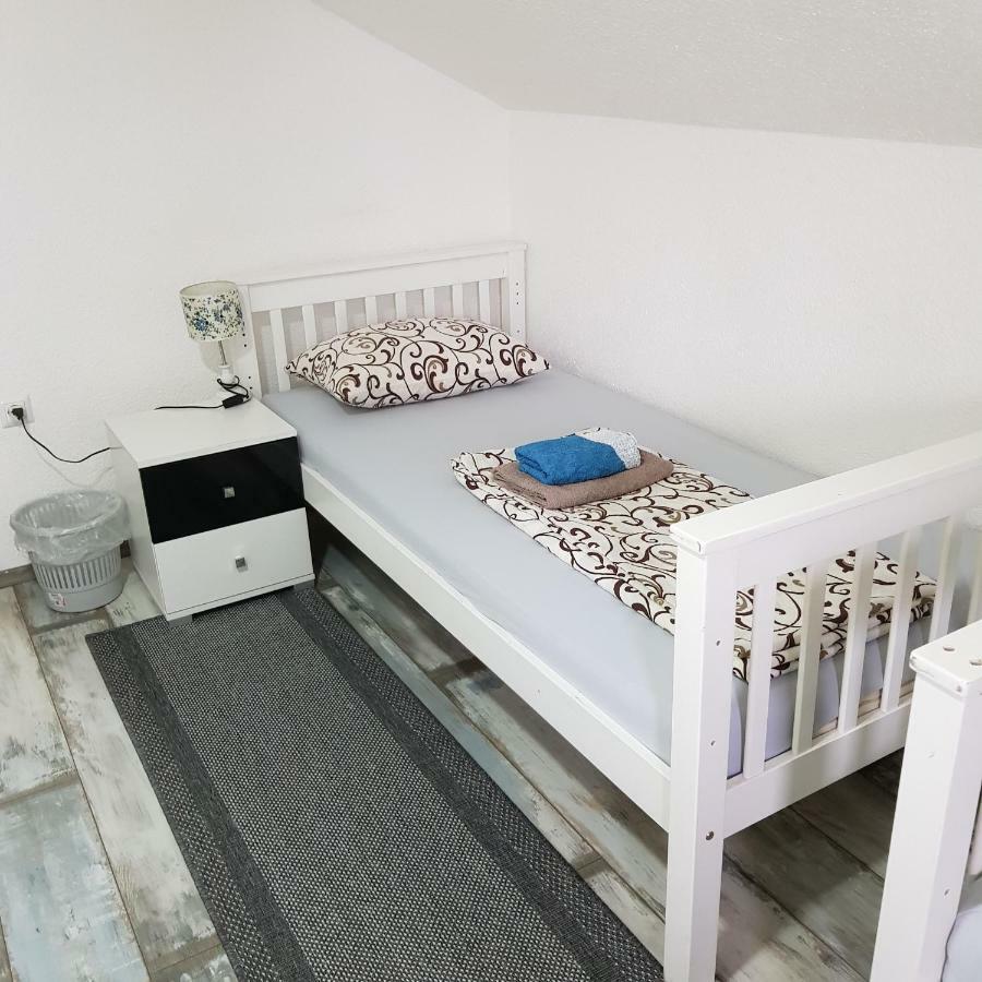 Prenociste-Sobe-Rooms-Aman Bihać Exterior foto