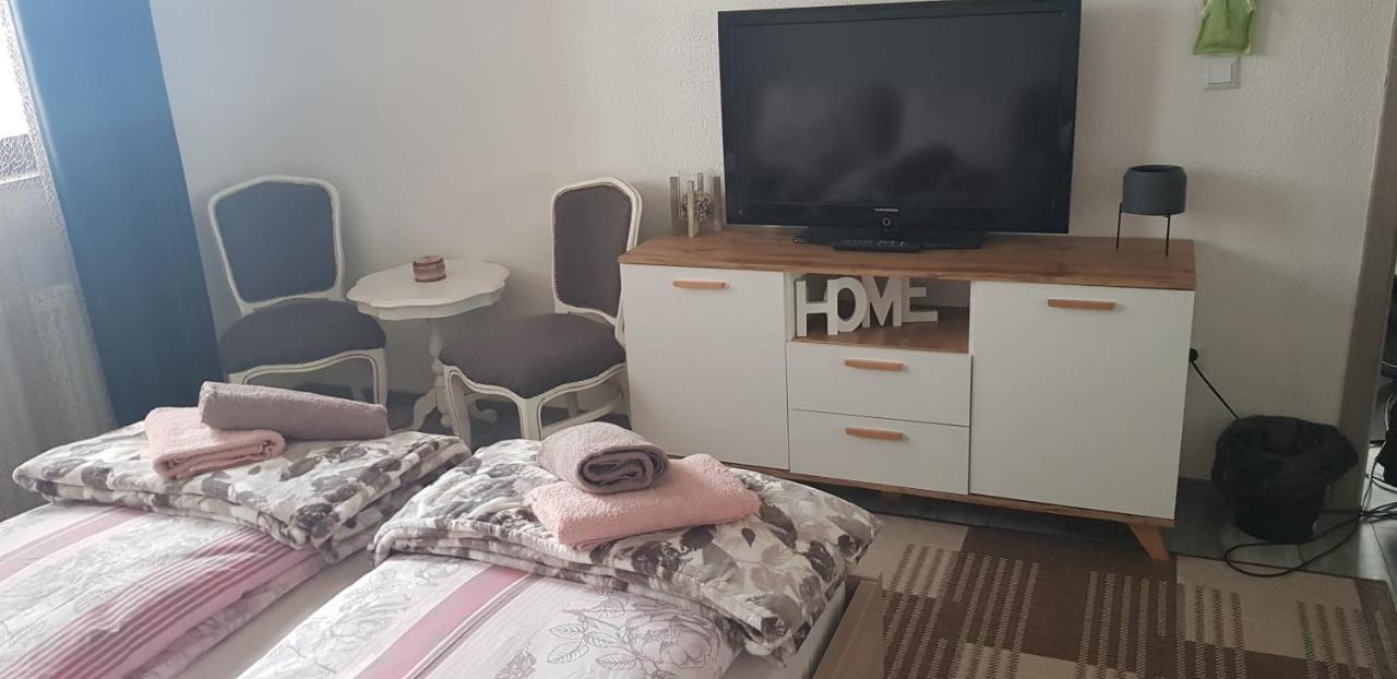 Prenociste-Sobe-Rooms-Aman Bihać Exterior foto